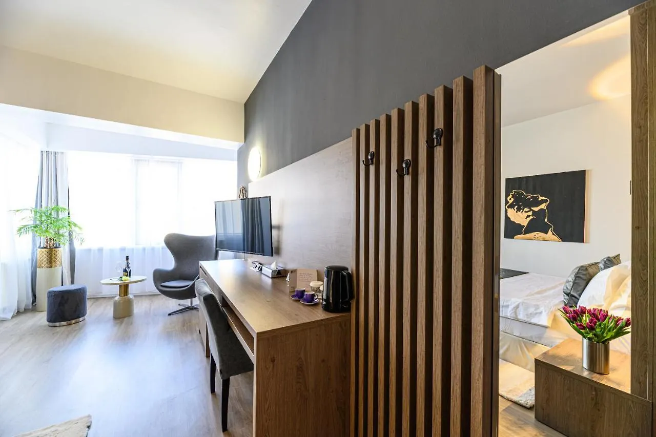 ****  Unique Boutique Hotel Bucharest Romania