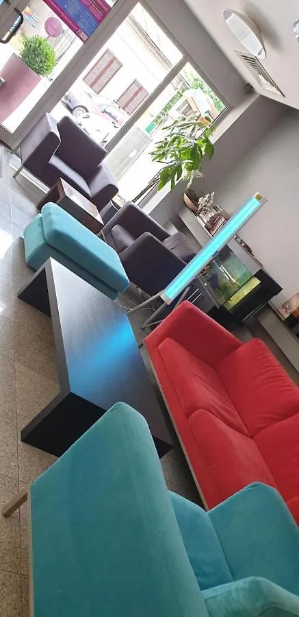 Unique Boutique Hotel Bucharest 4*,
